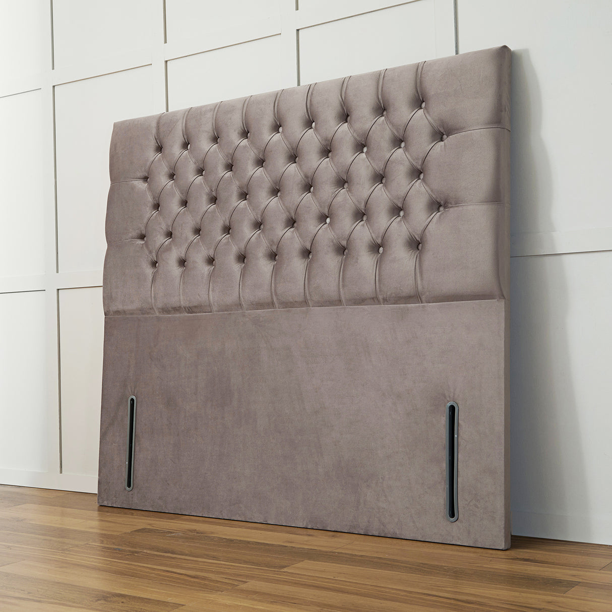 Luxury Chesterfield Traditional Upholstered Headboard