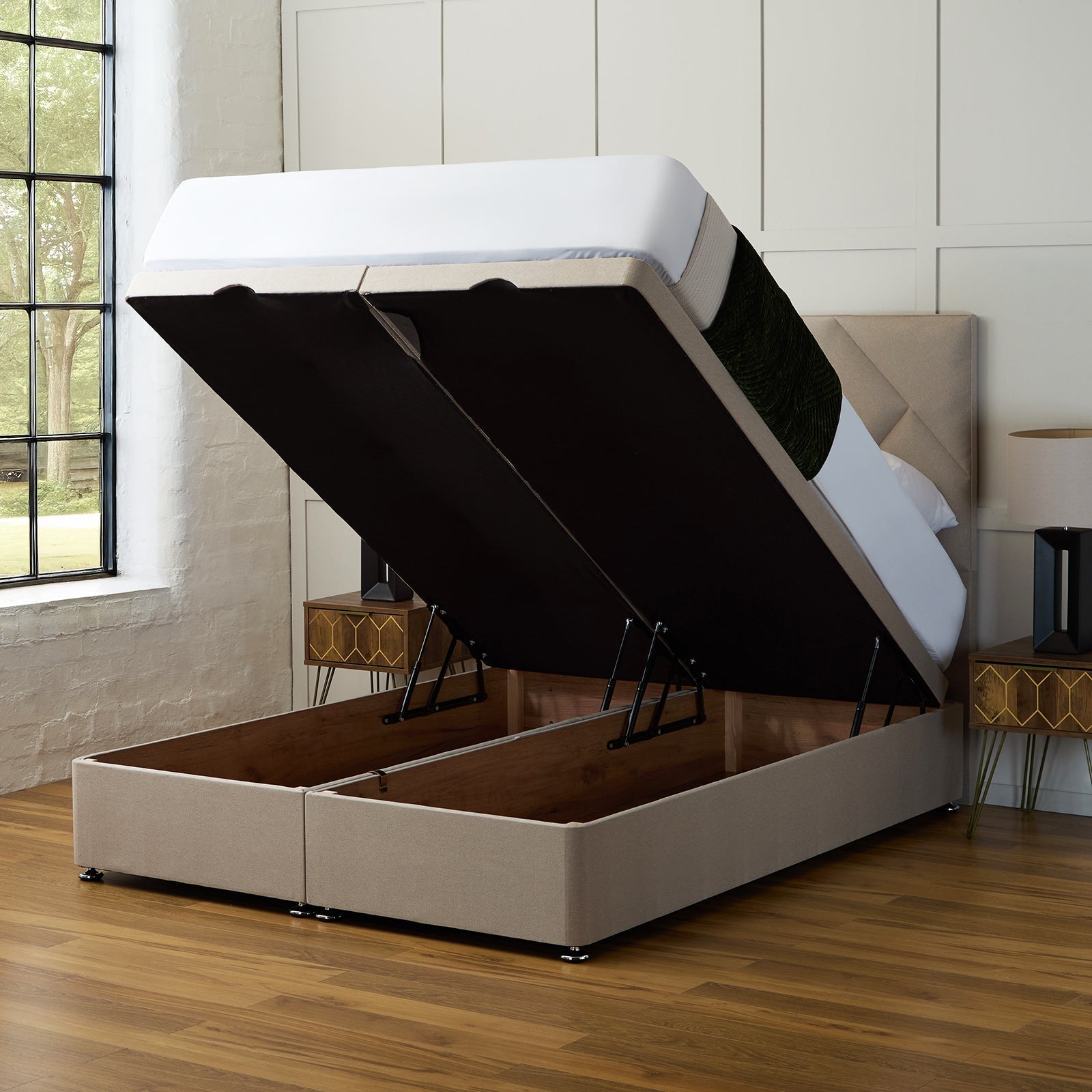 Struggling with Clutter? Why Storage Beds Are the Smartest Bedroom Upgrade