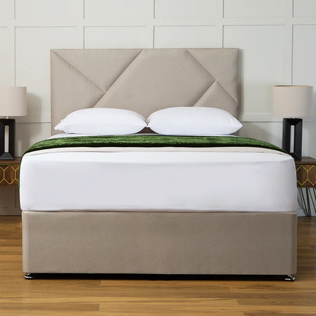 Signature Saxton Divan Bed Set with Headboard